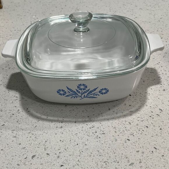 Corningware White Casserole RARE 1Qt Cornflower P-7-C lid 32 1960’s Made in USA - Picture 1 of 12